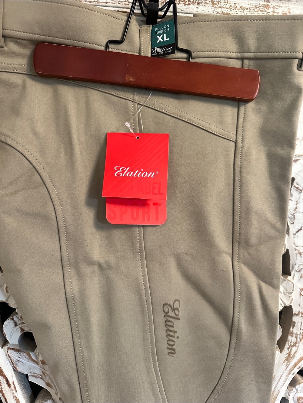 Elation Women's Straight Leg Pull-On Pants in Khaki